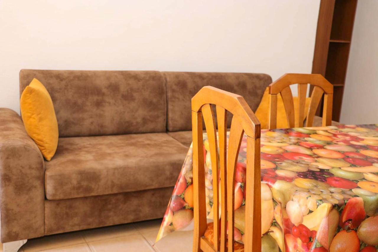 Apartment Celaj Velipoje Bagian luar foto