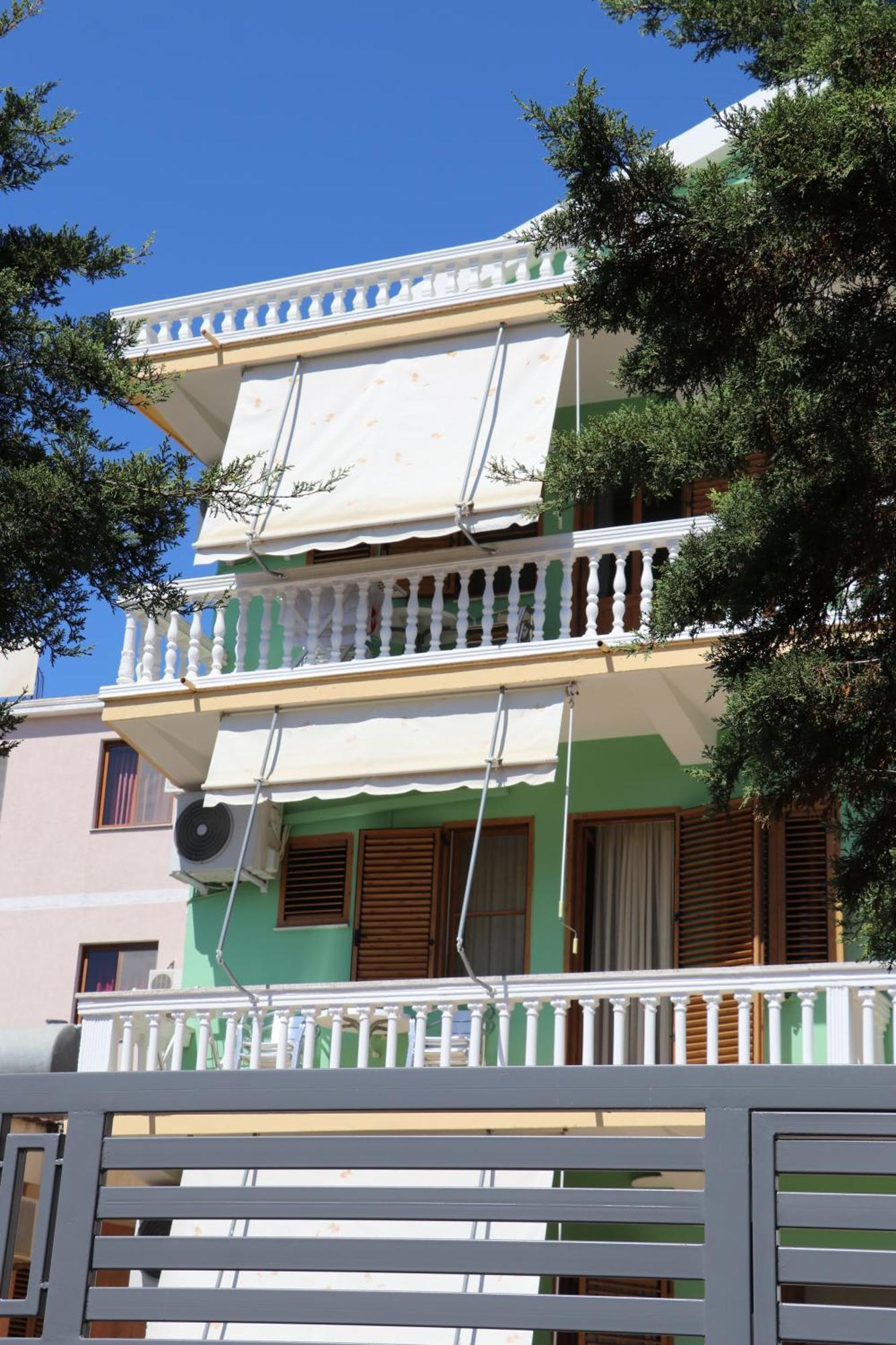 Apartment Celaj Velipoje Bagian luar foto