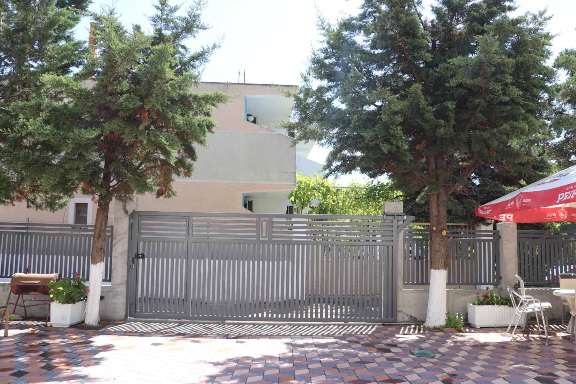 Apartment Celaj Velipoje Bagian luar foto